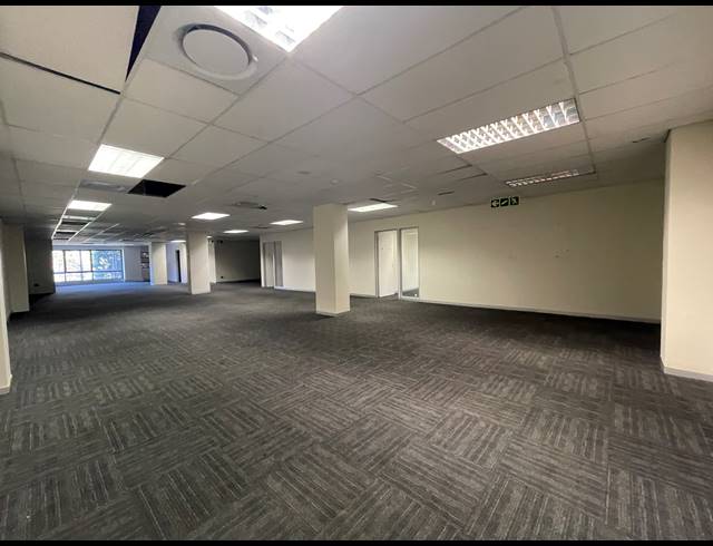 1,929M² OFFICE TO LET IN SANDTON CENTRAL